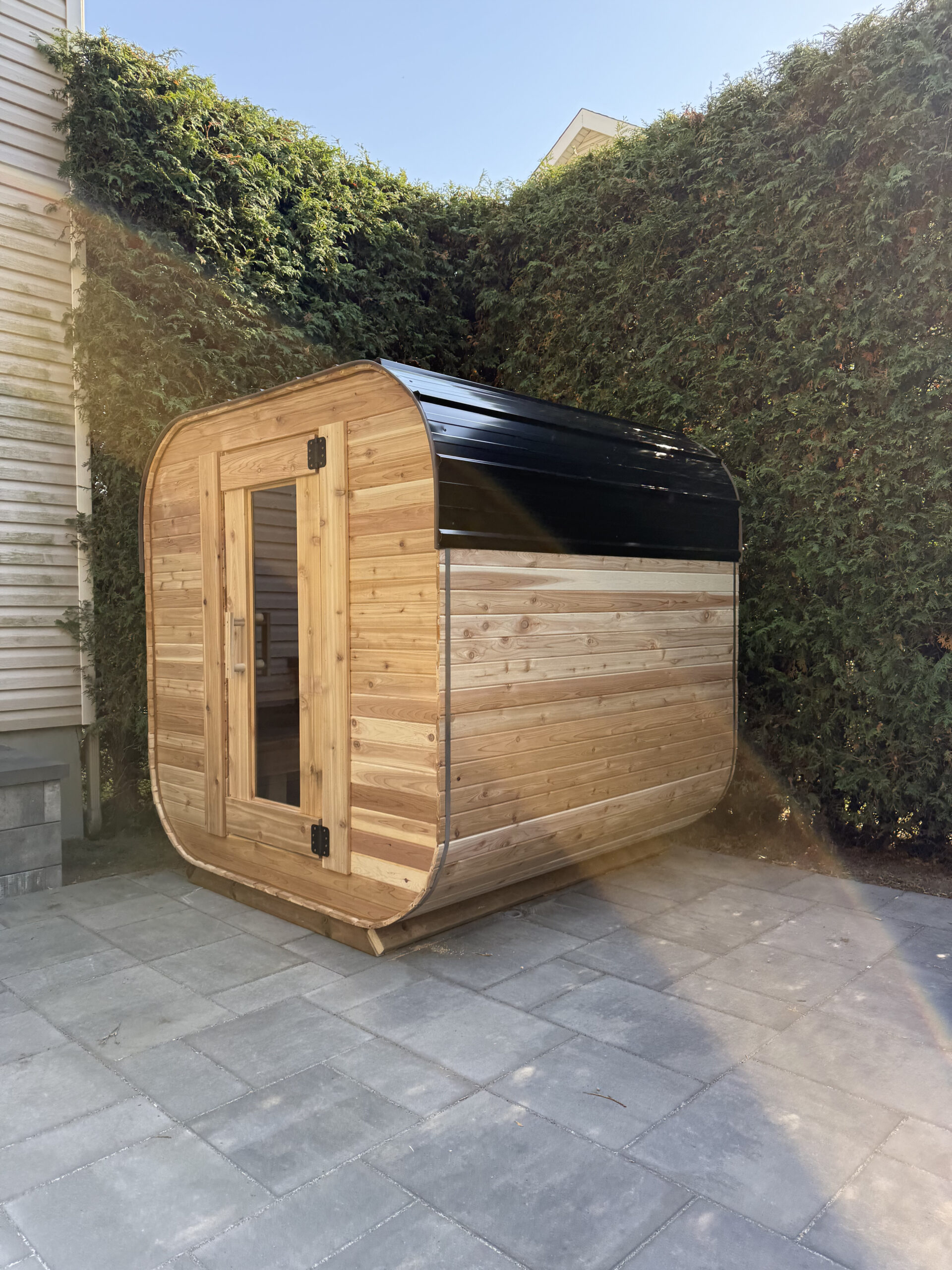 Room For 4-5 People (6x6x6 ft) 5950$